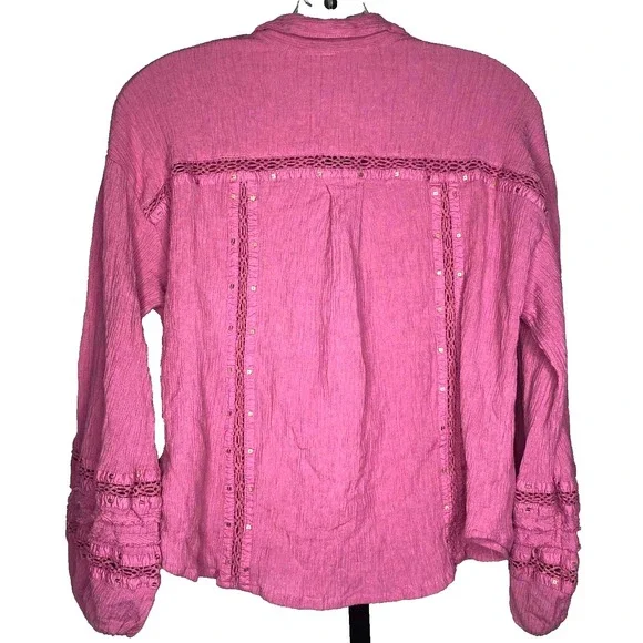 Free People Summer Stars gauzy Pink Boho blouse Size Small Cotton Crochet button - Picture 6 of 7